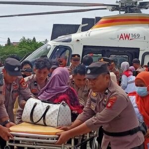 40 Korban Tanah Longsor Luwu Yang Sakit Dievakuasi, 6 Tenaga Medis Diturunkan